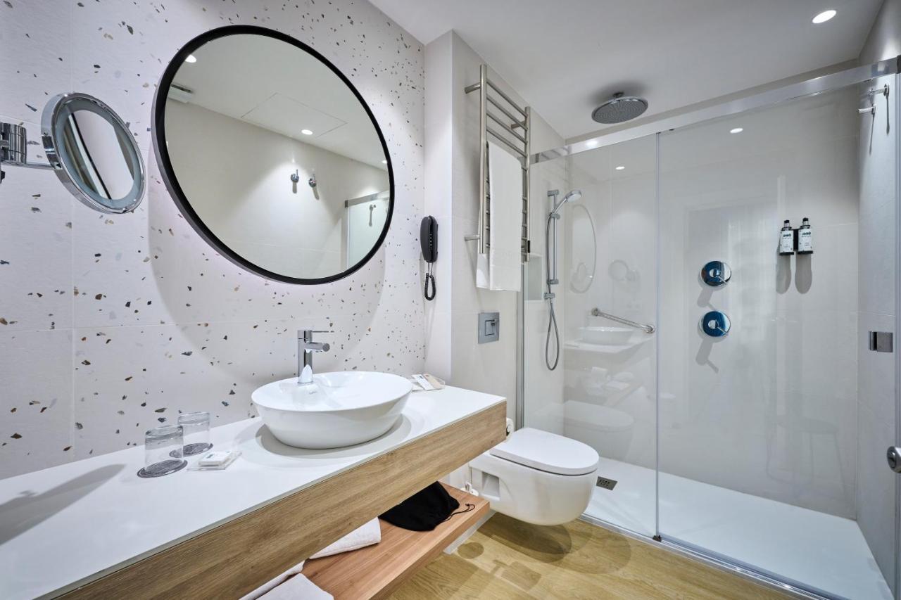 Premium Triple Room,1588042900:JPEG